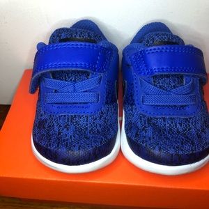 Nike flex contact infant